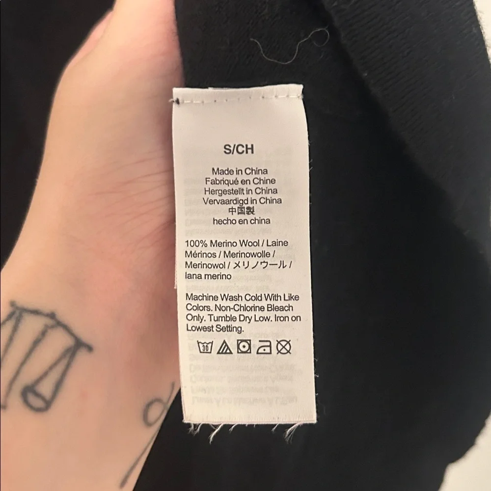 J Crew 100% Merino Wool Black Oversized Long Sleeve Sweater Size Small